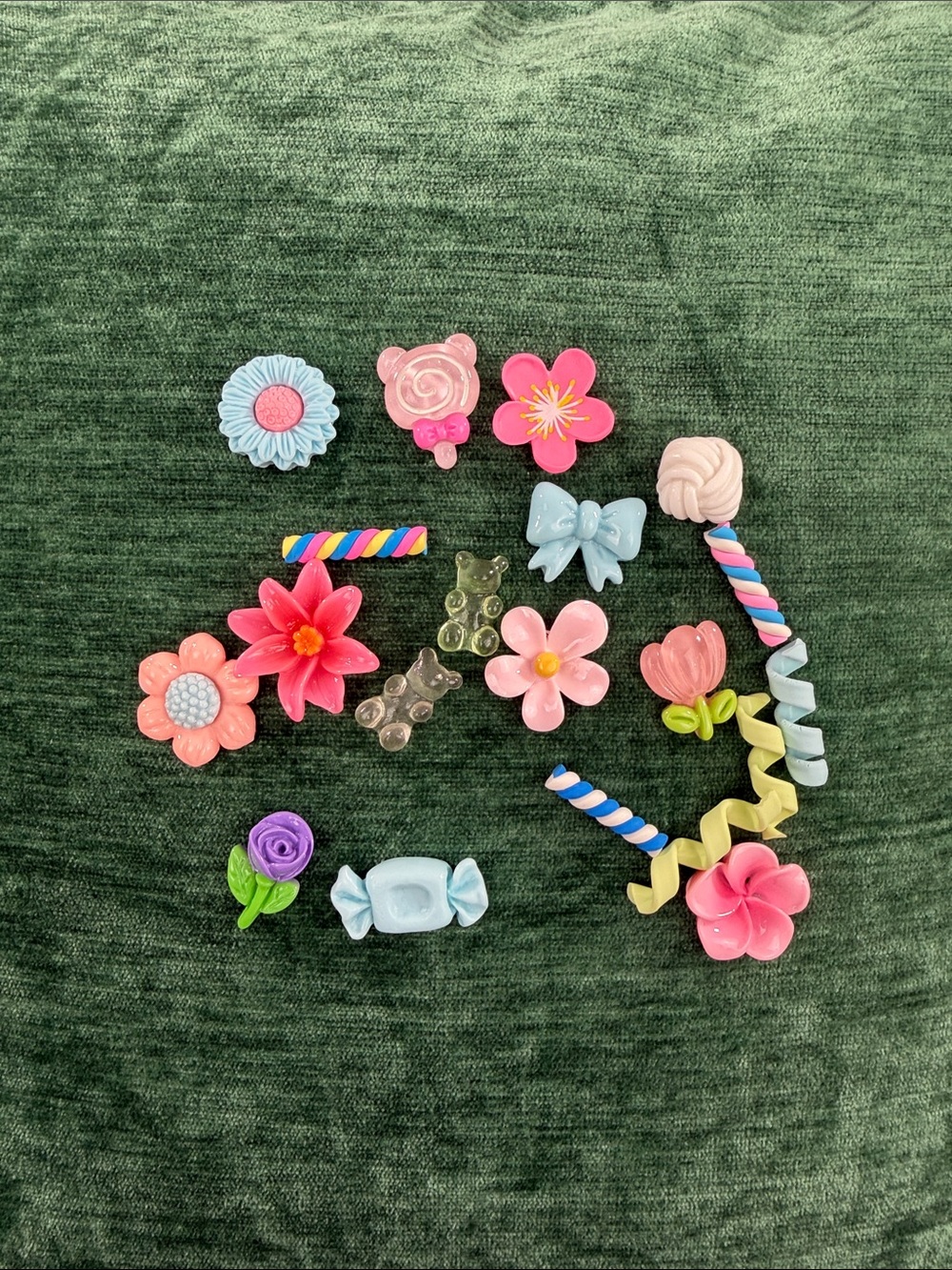 Cute Pastel Flower & Candy Resin Charms Set nail set glue on’s